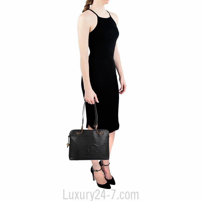 Chanel Black Vintage Caviar Large CC Shoulder Bag