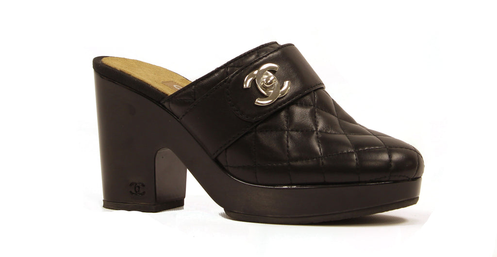 Chanel Black Leather Quilted Clogs w. CC Twist Lock