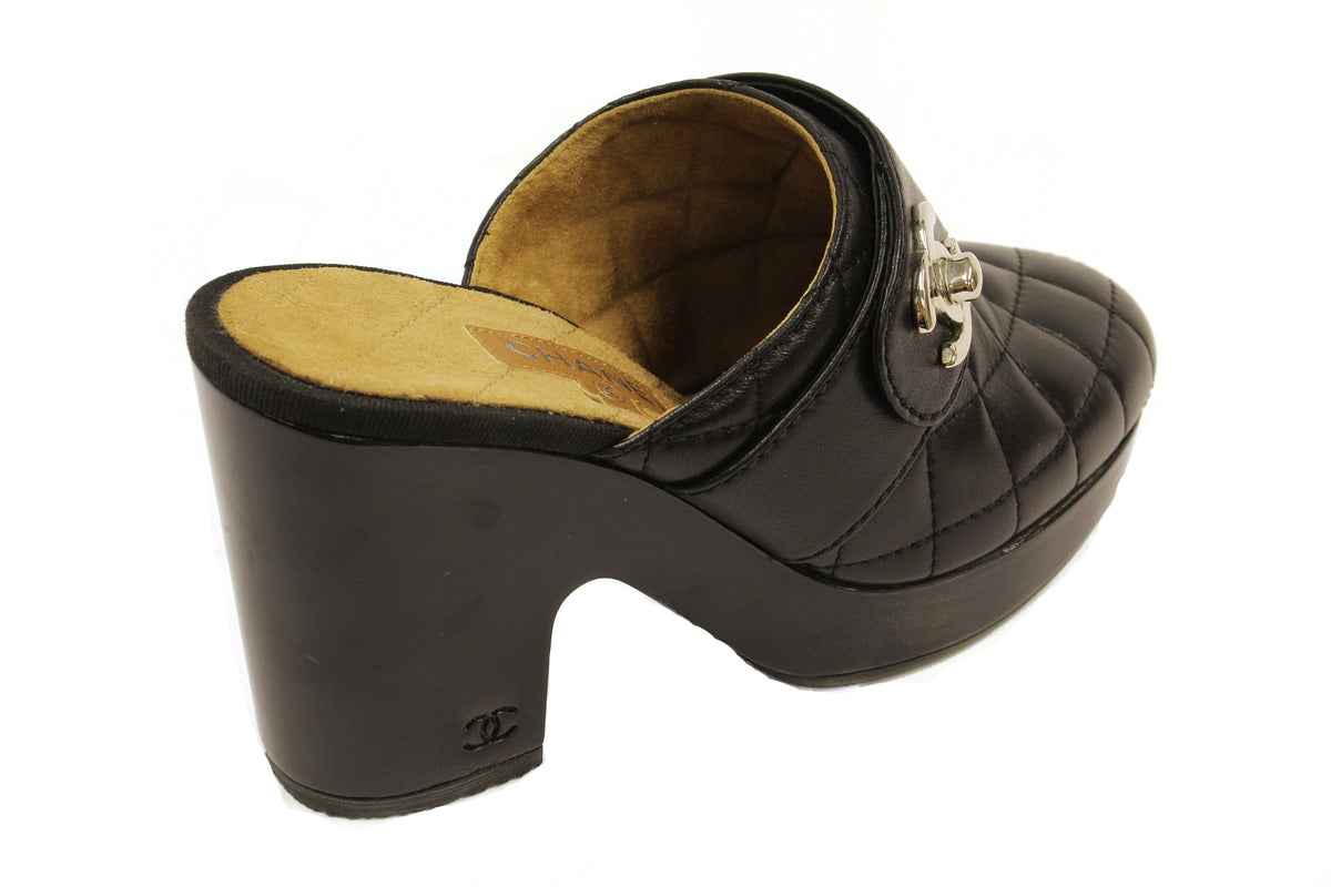 Chanel Black Leather Quilted Clogs w. CC Twist Lock