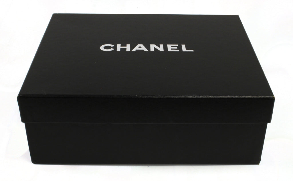 Chanel Black Leather Quilted Clogs w. CC Twist Lock
