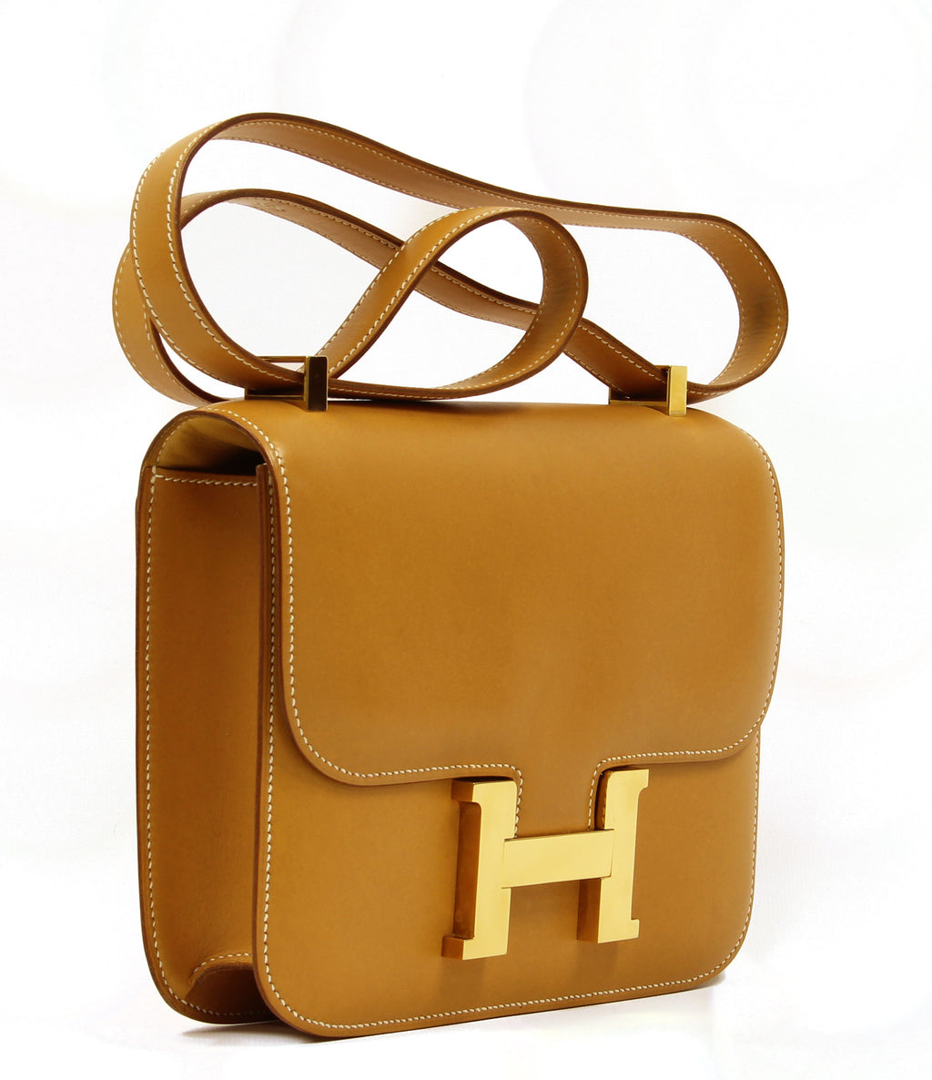Hermès Tan Constance Vache Natural Leather Bag GHW 23cm