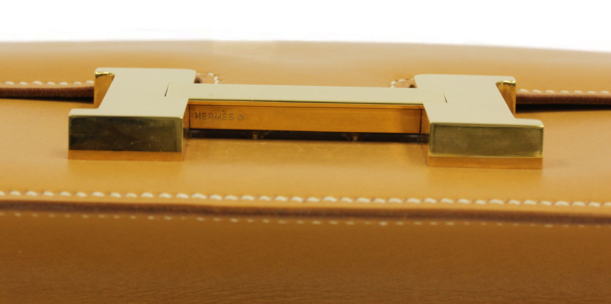 Hermès Tan Constance Vache Natural Leather Bag GHW 23cm