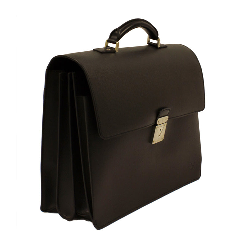 Louis Vuitton Taiga Leather Robusto Neo Briefcase
