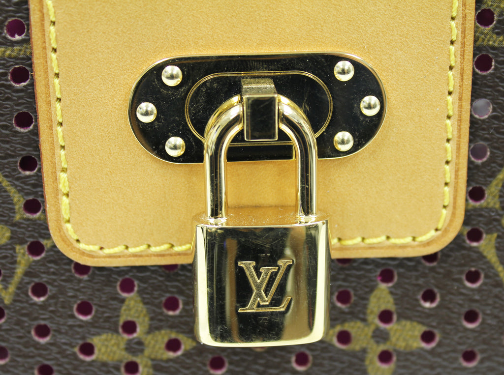 Louis Vuitton Perforated Speedy 30cm - Interior fuschia