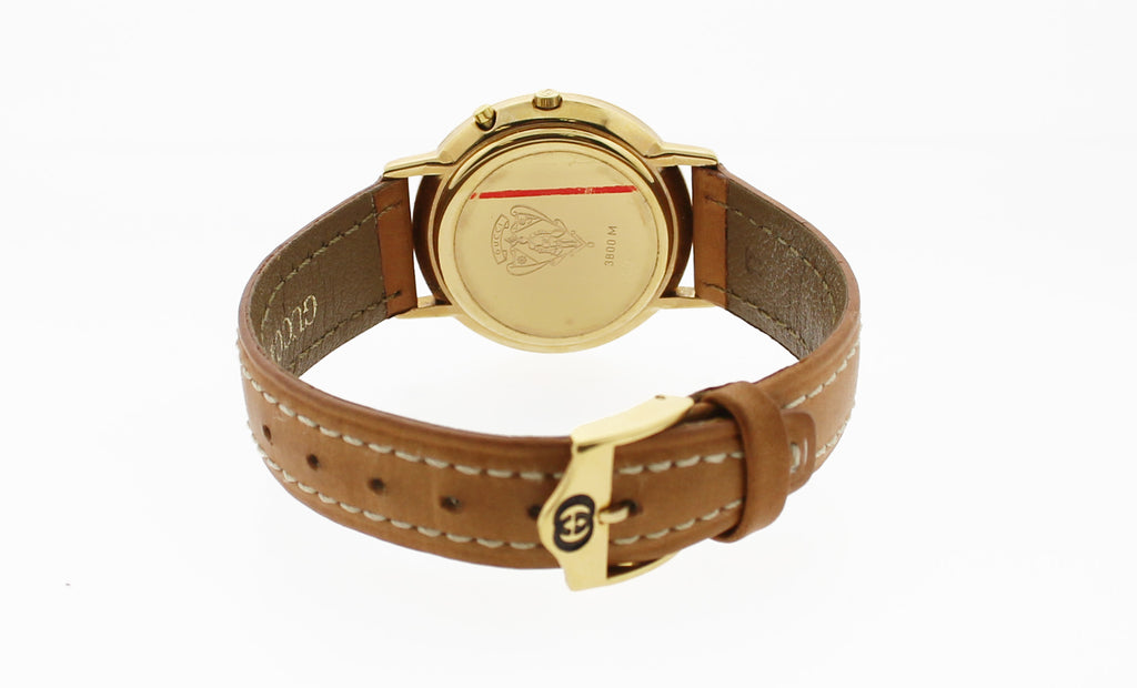 Gucci Watch With Gold Tone Face