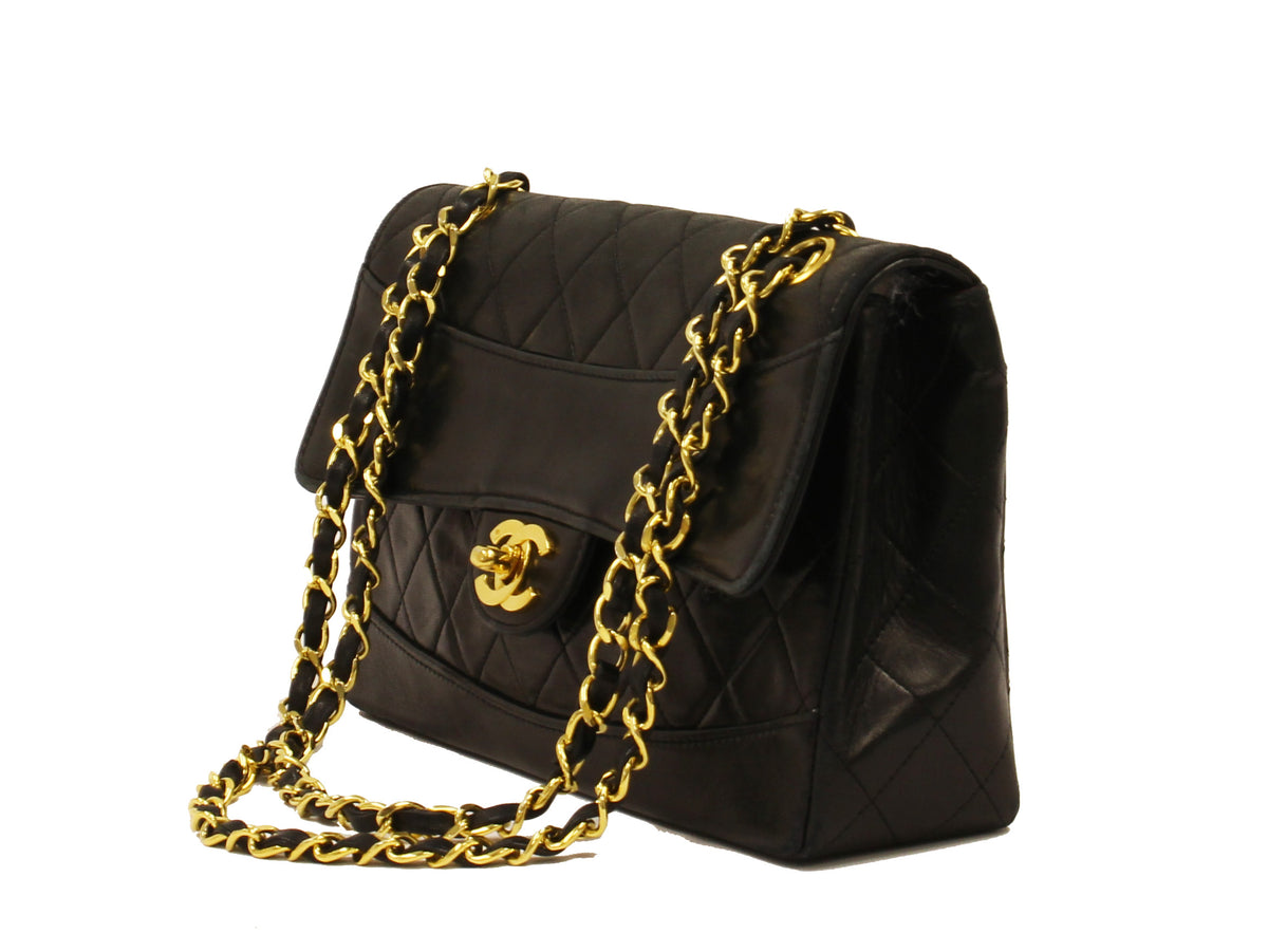 Chanel Medium Vintage Quilted Black Lambskin  Classic With Gold Tone Hardware