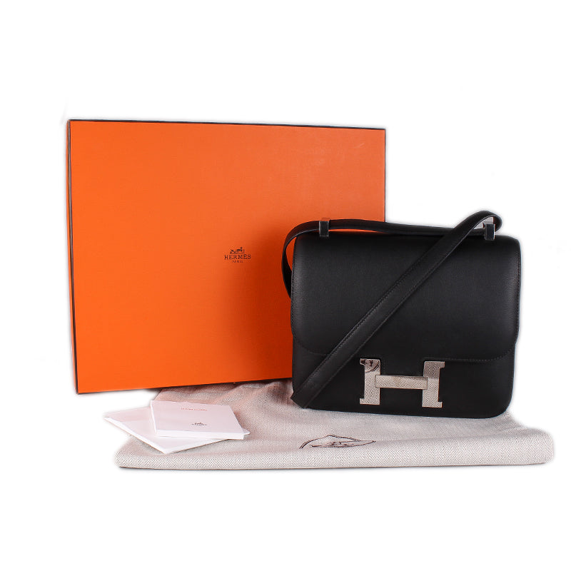 Hermès Black Noir Veau Swift Constance 24