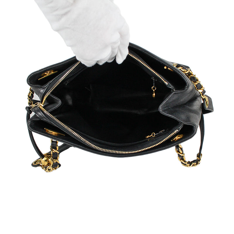 Chanel Black Caviar Vintage Shoulder Bag