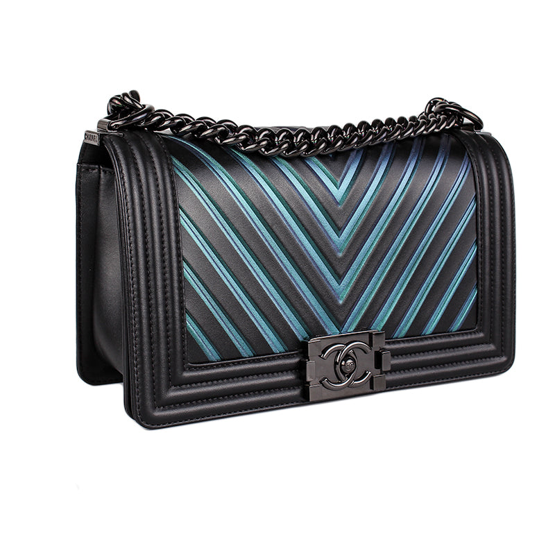 CHANEL 2017 Medium Chevron Boy Bag