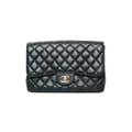 Chanel Black Caviar Leather Classic jumbo Single Flap