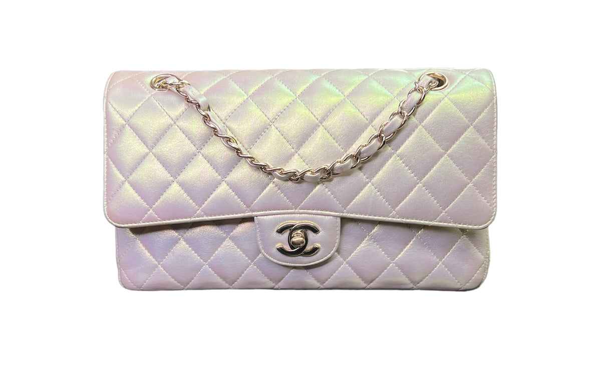Chanel Pearl Iridescent medium Double Flap Bag