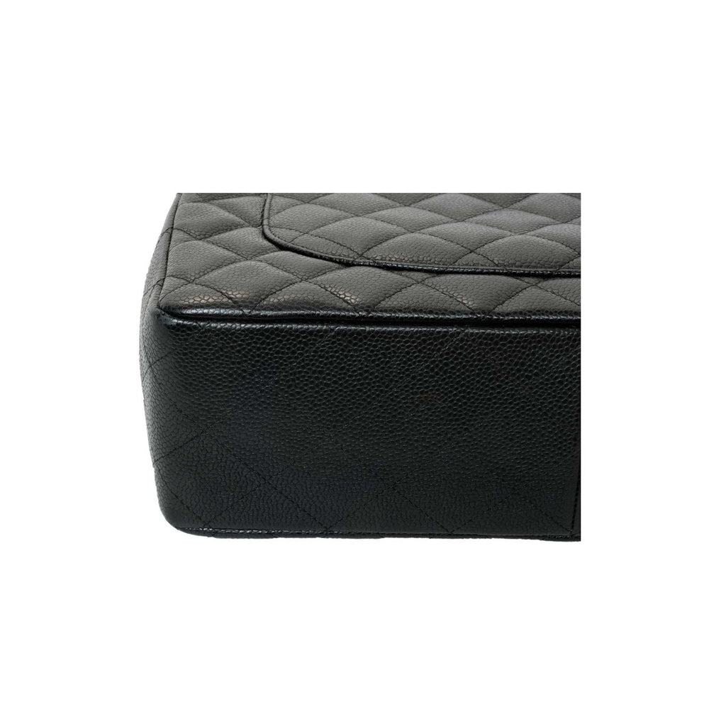 Chanel Black Caviar Leather Classic jumbo Single Flap