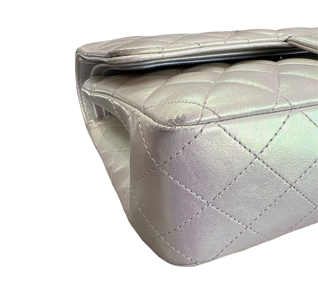 Chanel Pearl Iridescent medium Double Flap Bag