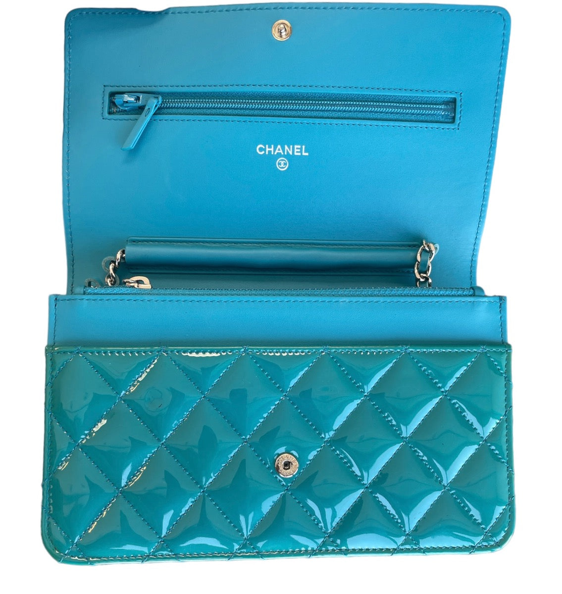 Chanel Turquoise Patent Leather Reissue Wallet On Chain