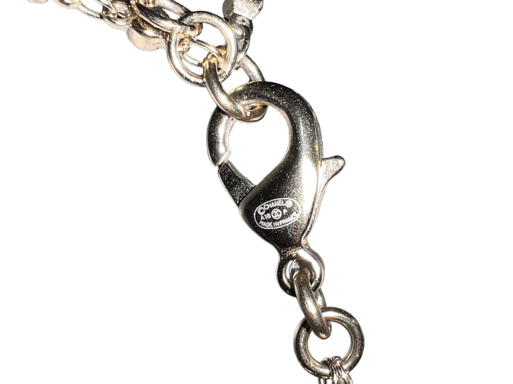 Chanel 18P Flower Station & Faux Pearl long Necklace