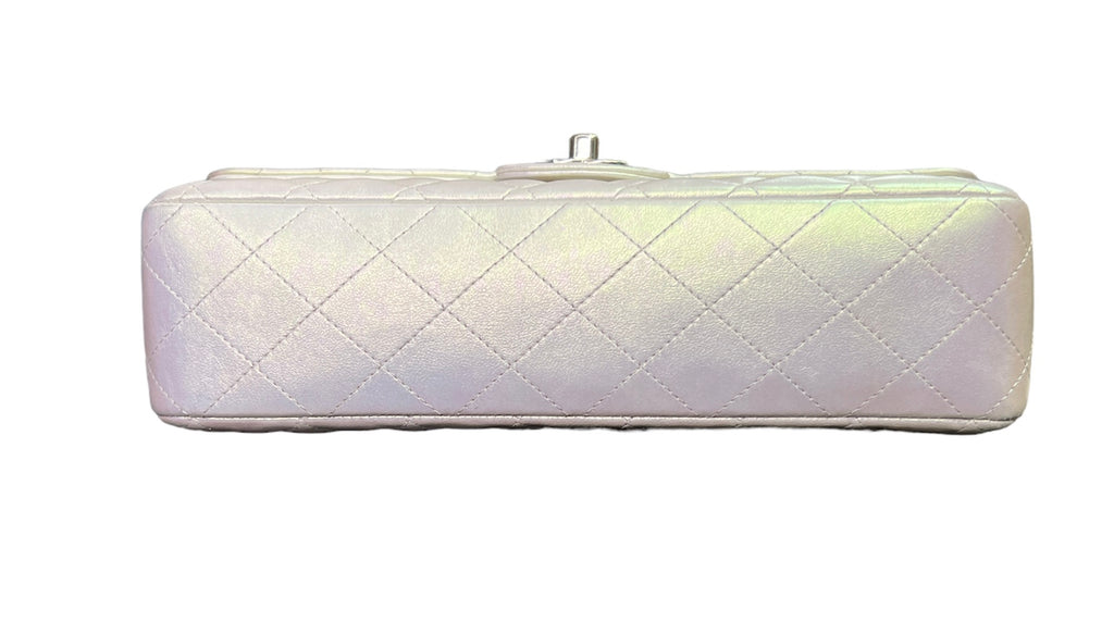 Chanel Pearl Iridescent medium Double Flap Bag