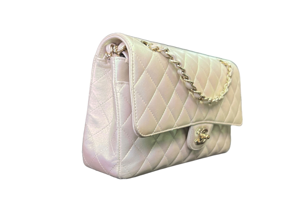 Chanel Pearl Iridescent medium Double Flap Bag