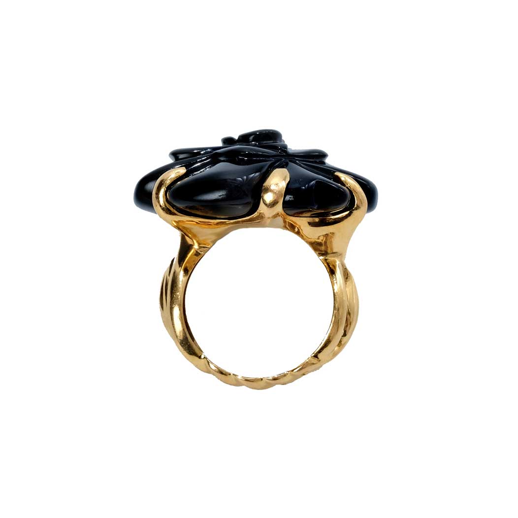 Chanel Onyx Camélia Cocktail 18K Ring