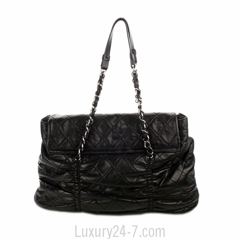 Chanel Black Leather Shoulder Tote
