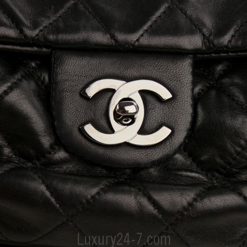 Chanel Black Leather Shoulder Tote