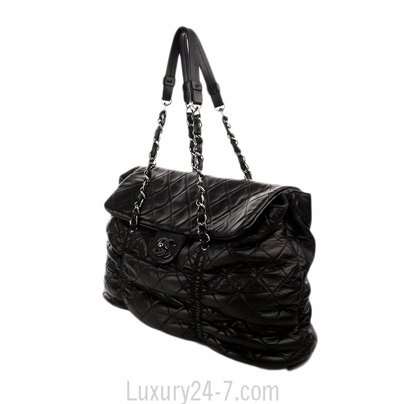 Chanel Black Leather Shoulder Tote