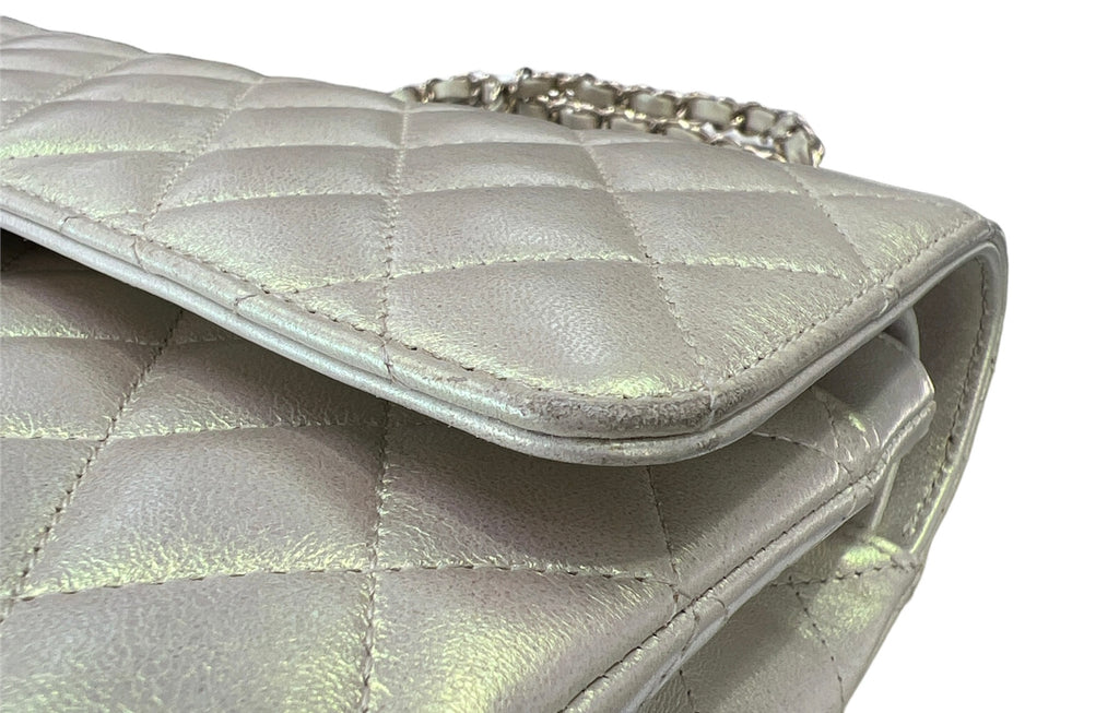 Chanel Pearl Iridescent medium Double Flap Bag