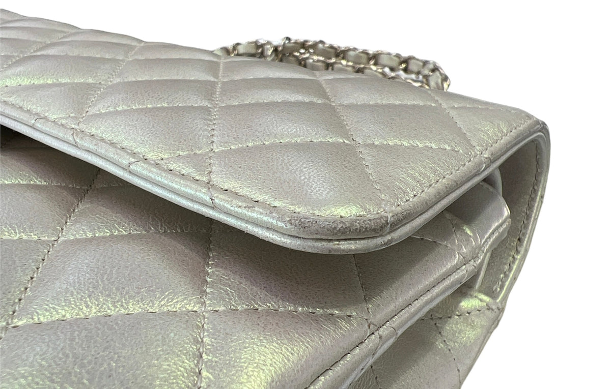 Chanel Pearl Iridescent medium Double Flap Bag