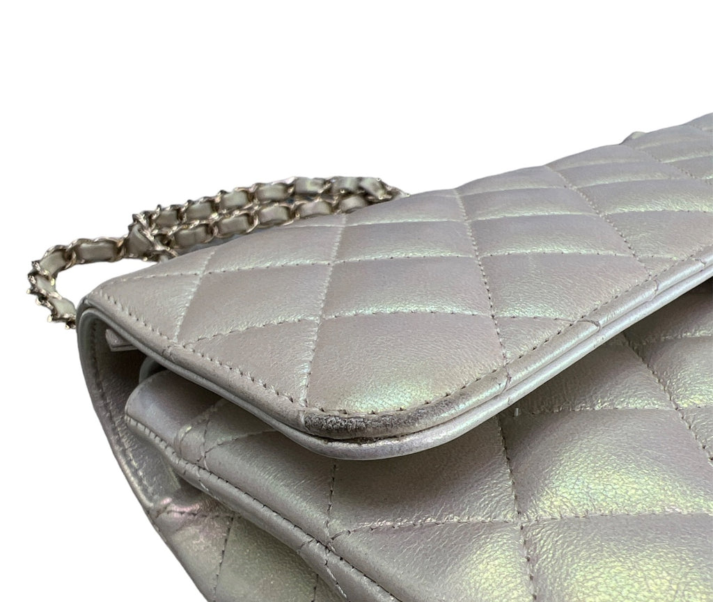 Chanel Pearl Iridescent medium Double Flap Bag