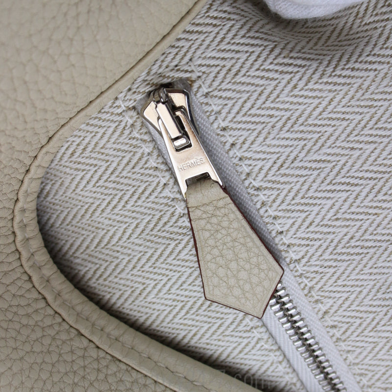 Hermes Cream Gao Hobo Bag