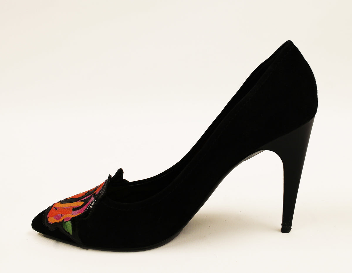 Louis Vuitton Pumps