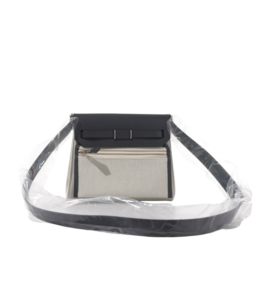 NIB Hermes Ecru/ Ardoise Herbag Zip 20 WPH