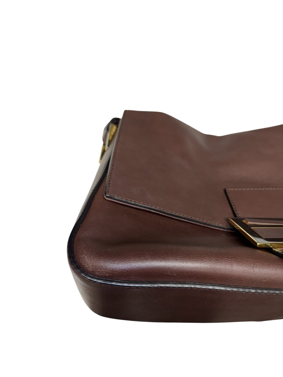 Fendi Mama Beguett Medium Brown Shoulder bag