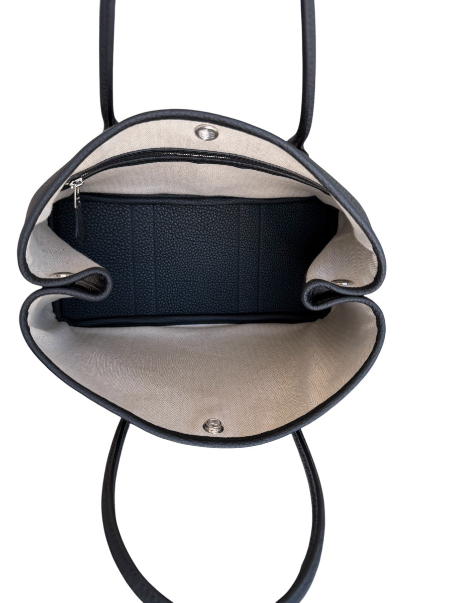 2025 Hermès Black Garden Party 30