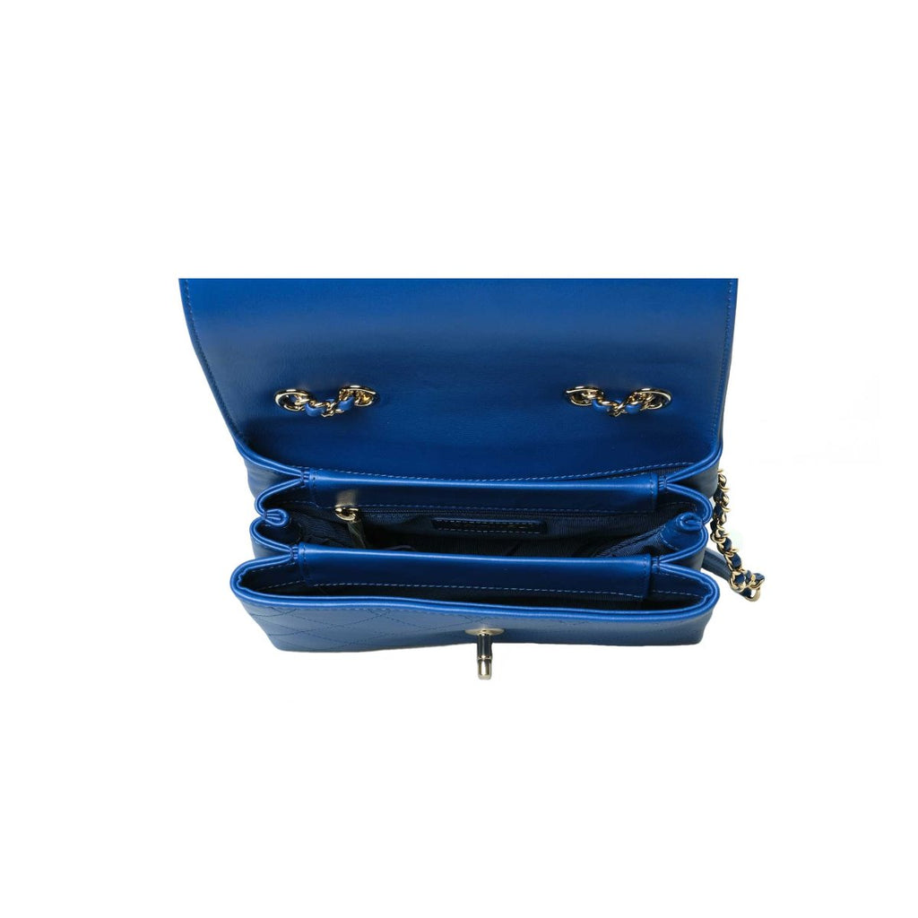 Chanel Quilt  Chic Top handle flat bag