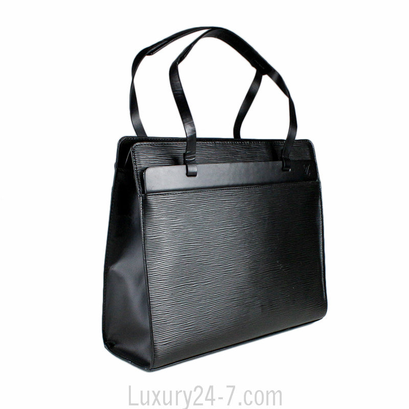 Louis Vuitton Black Epi Croisette GM Shoulder Bag