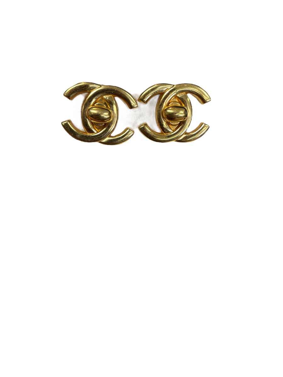 Chanel Vintage Clip On Earring