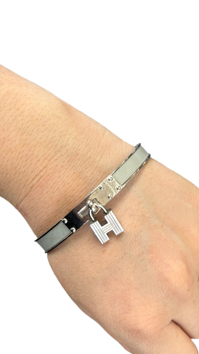 Hermes H Charm bangle Gray