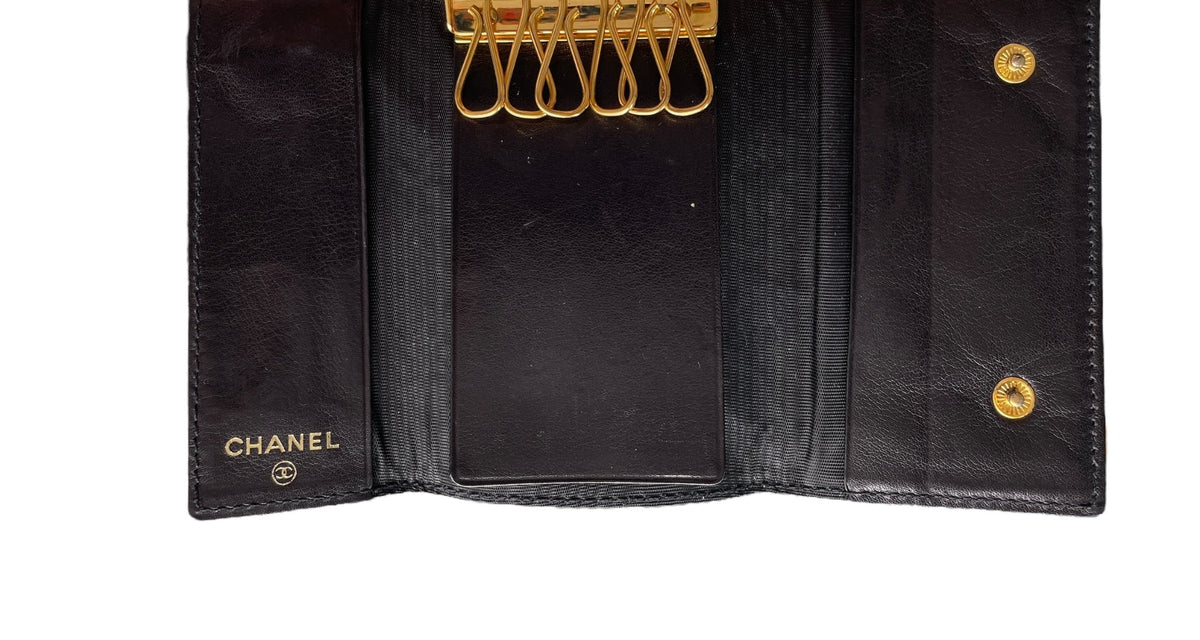 Chanel Black Caviar Leather Interlocking CC Key Holder