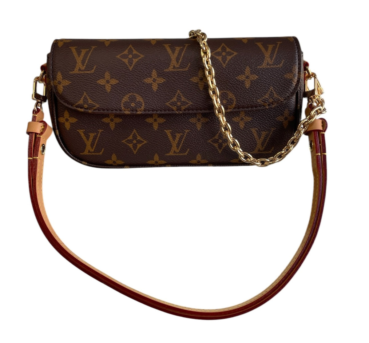 Louis Vuitton Monogram Wallet On Chain Ivy