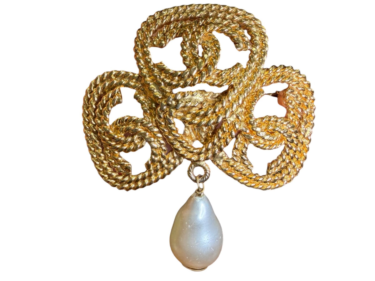 Chanel Vintage Gold Plated and Faux Pearl Triple CC Knot Brooch