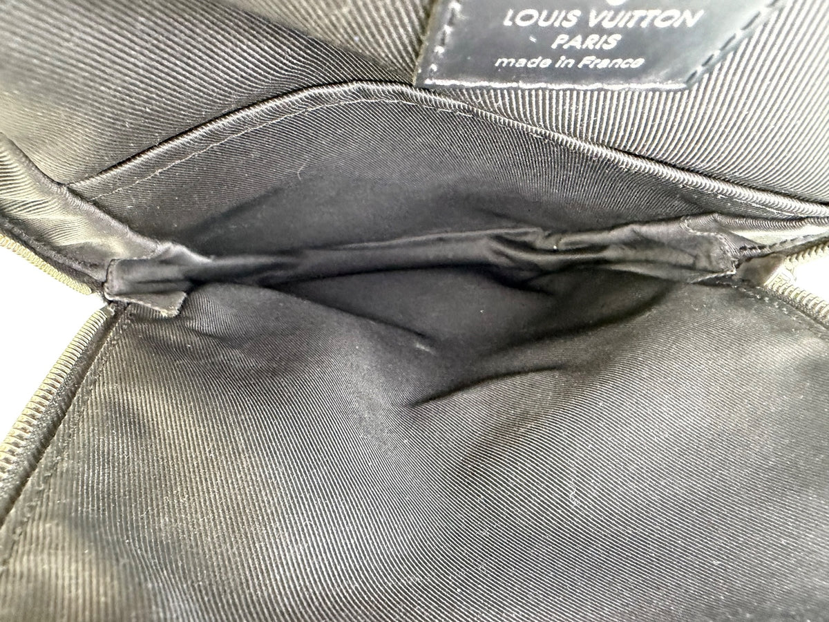 Louis Vuitton Damier Graphite Avenue Sling