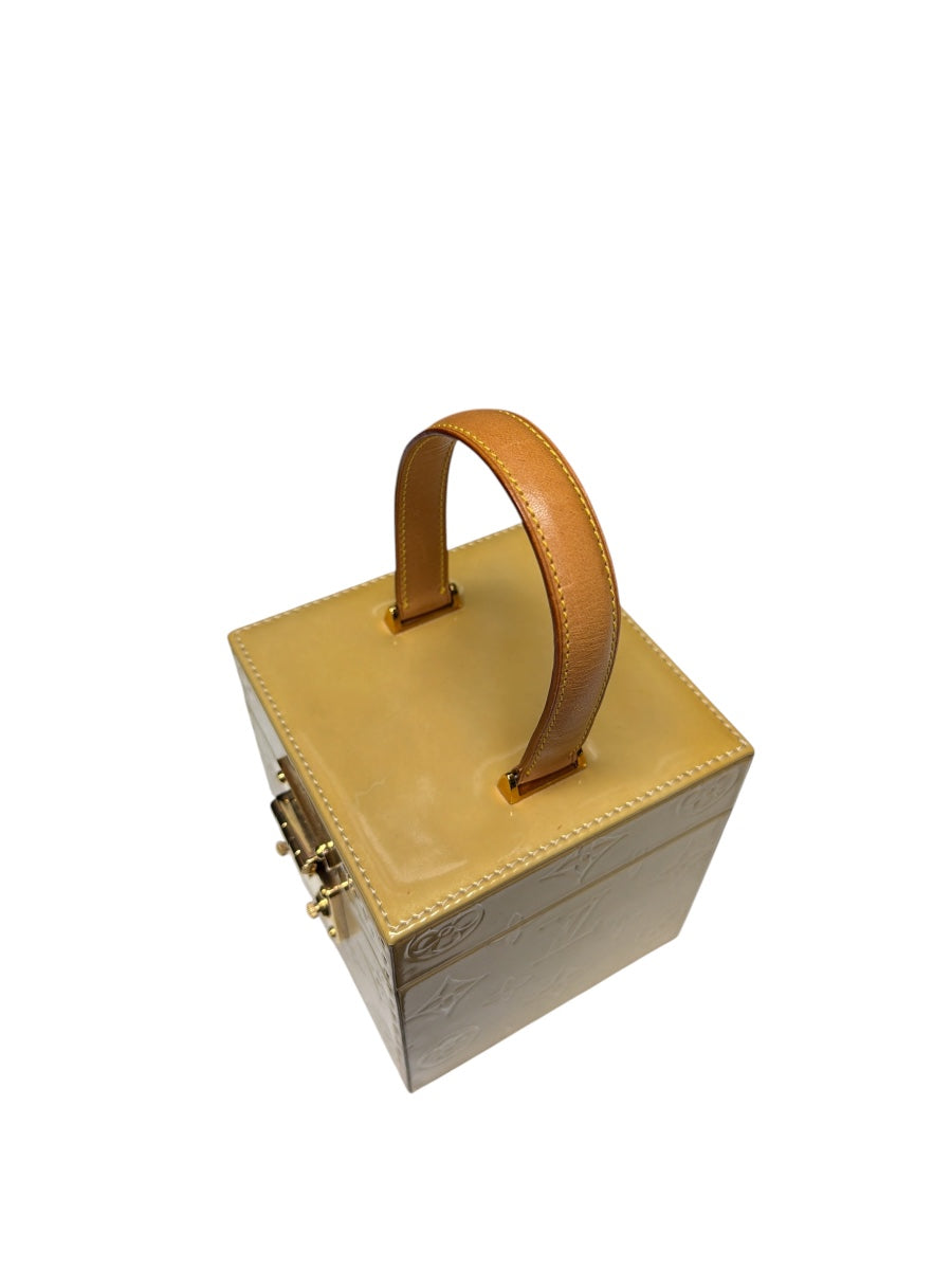 Louis Vuitton Vernis Bleecker Box Beige