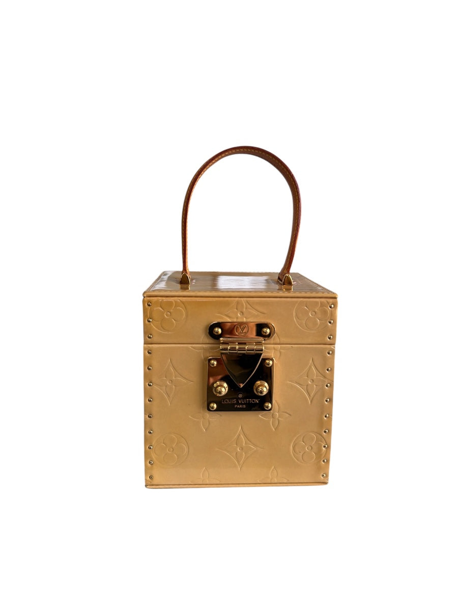 Louis Vuitton Vernis Bleecker Box Beige