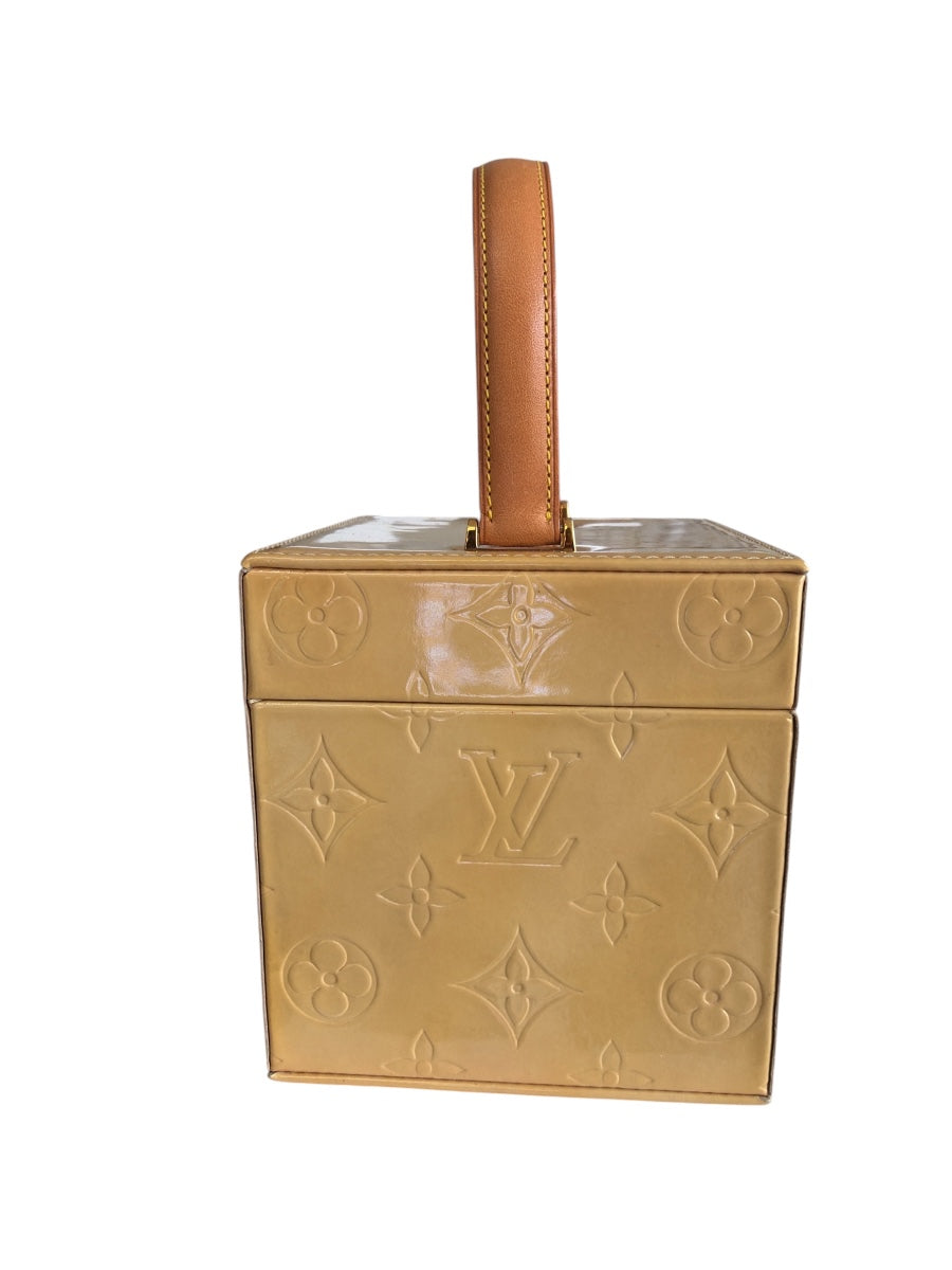 Louis Vuitton Vernis Bleecker Box Beige