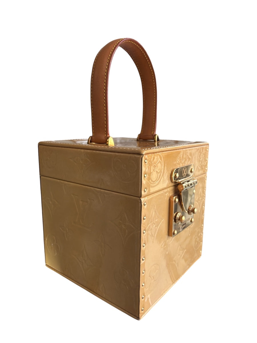 Louis Vuitton Vernis Bleecker Box Beige