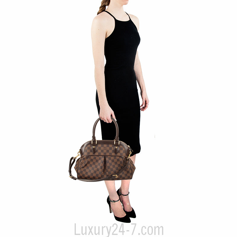 Louis Vuitton Damier Trevi PM Shoulder Bag